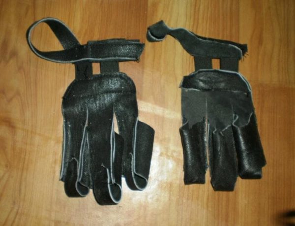 Finger Gloves Pelindung Jari Panahan Kulit Sintetis